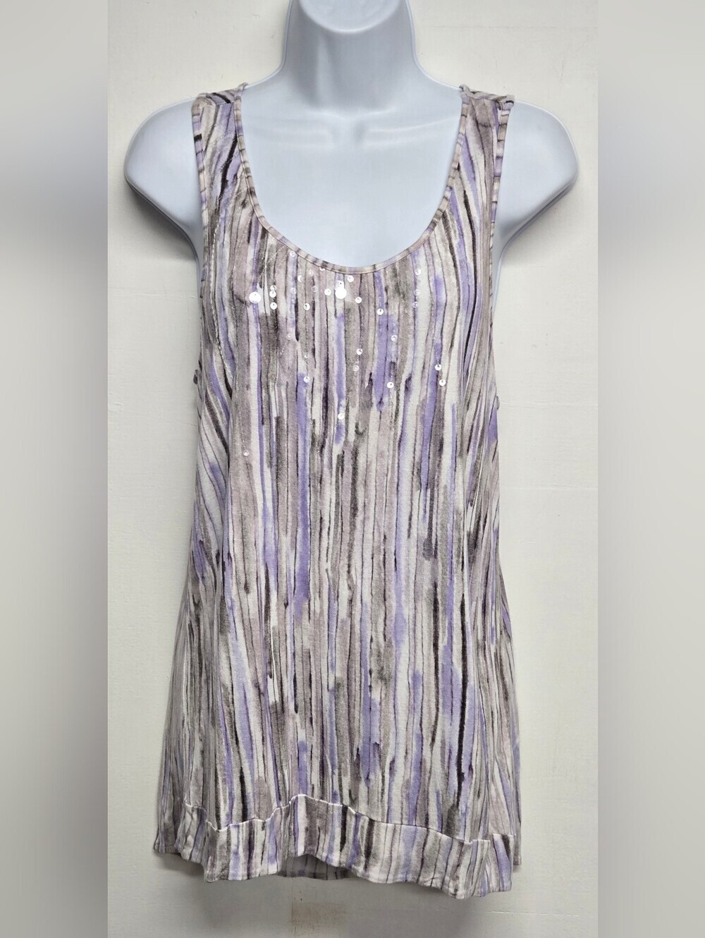 Simply Vera Wang M Top Racerback Clear Sequins Stripes Slinky Stretch Knit
